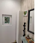 아파트 Charmantes Haus-im-haus Mit Eigenem Hauseingang *