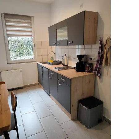 Apartment Charmantes Haus-im-haus Mit Eigenem Hauseingang