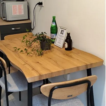 Charmantes Haus-im-haus Mit Eigenem Hauseingang هاغين