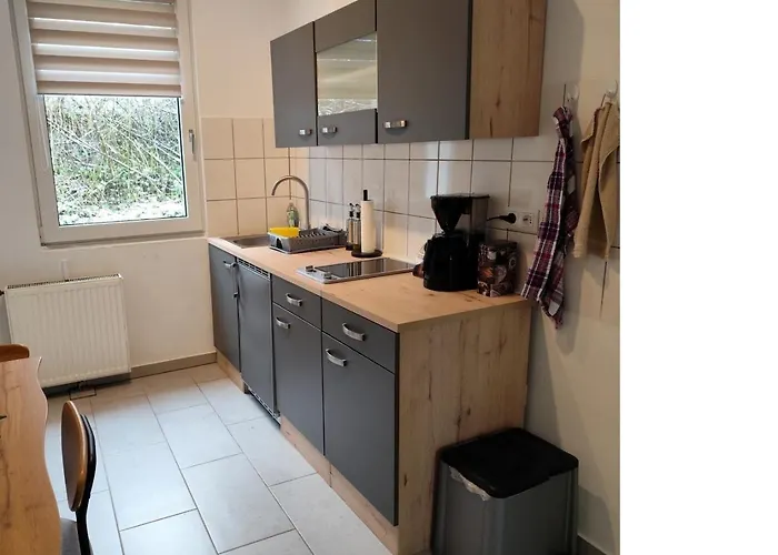 شقة Charmantes Haus-im-haus Mit Eigenem Hauseingang