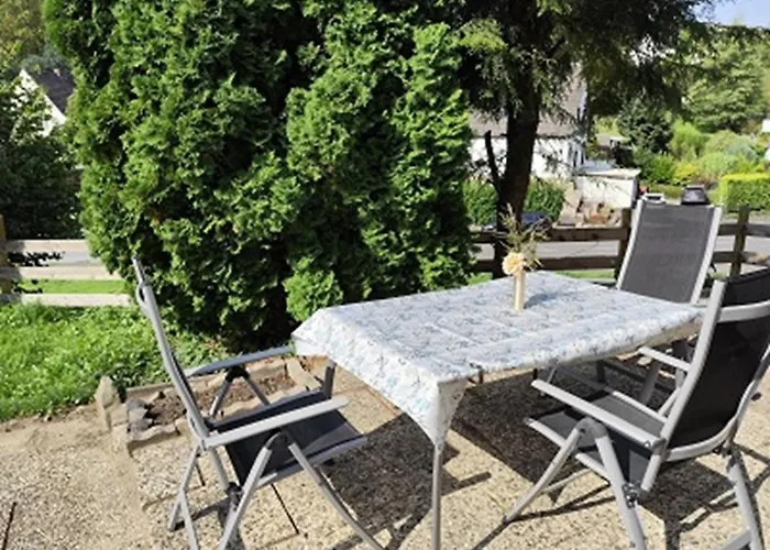 Charmantes Haus-im-haus Mit Eigenem Hauseingang *